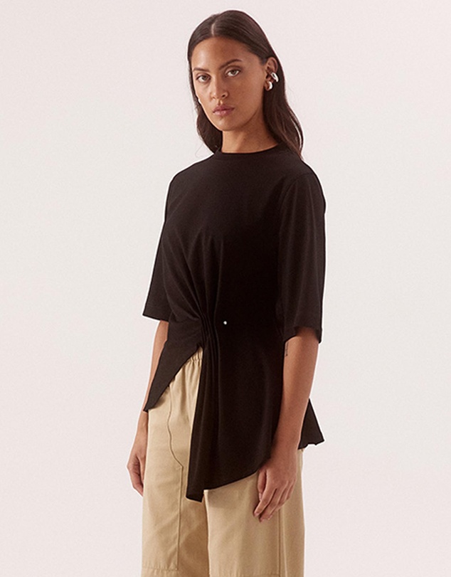 SOVERE - Sohvi Tee