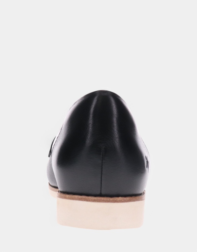 Mia Vita - Remi Casual Slip-On - Black