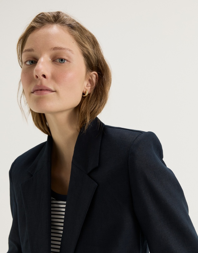 Review - Anya Blazer