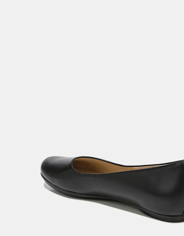 Naturalizer - Maxwell Flat - Black