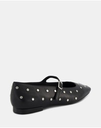 Miss Sofie - Tweak Flats