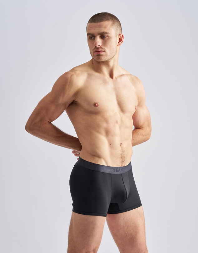 TEAMM8 - Reign Trunk