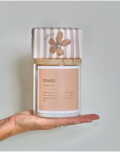 The Commonfolk Collective - Mum Bundle ~ Goldie Dictionary Meaning Candle