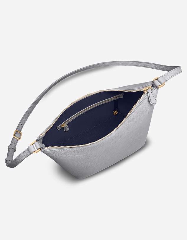 Maison De Sabre - The Zipped Bucket Bag