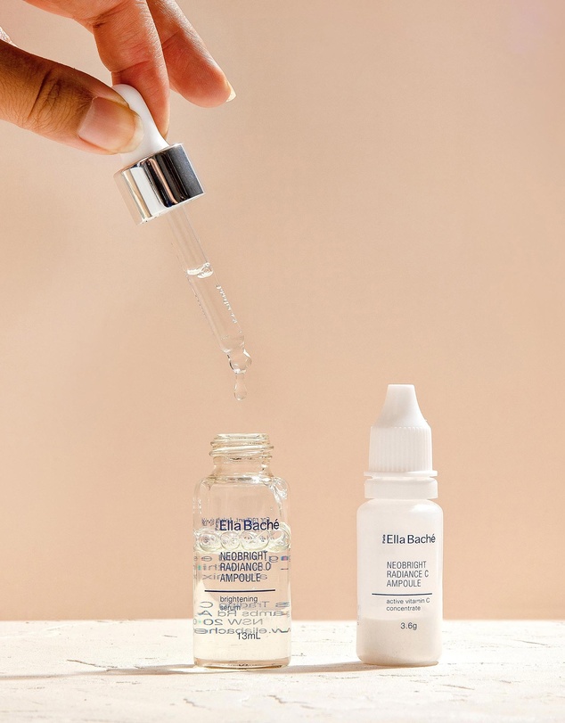 Ella Bache - Neobright Radiance C Ampoule Set