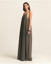 ST MRLO - Avalon Midi Dress