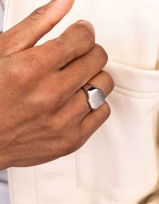 PIG&HEN - Signet Ring 16MM Classic