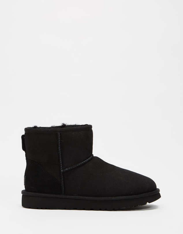 UGG - Womens Classic Mini II Boots