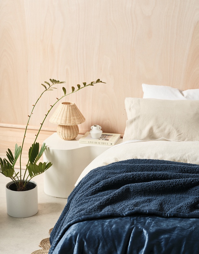 Linen House - Sena Blanket