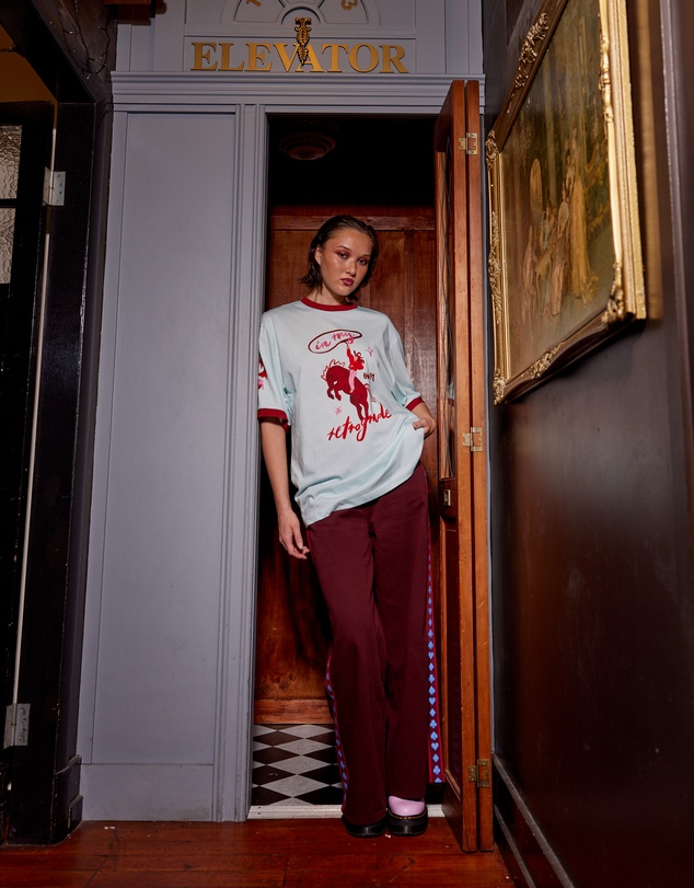 The Somewhere Co - Pisces Astrology Oversized Tee