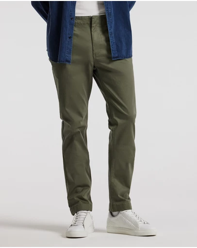 Calibre - Slim Washed Chinos Khaki