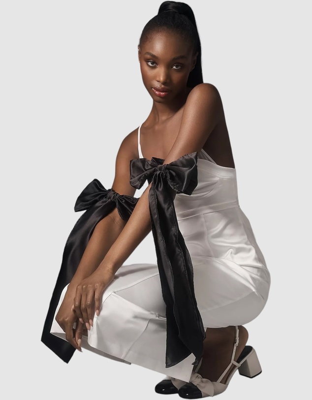 High Heel Jungle - Grand Bow Sleeve
