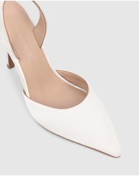 LANA WILKINSON - Everlee Satin Pump