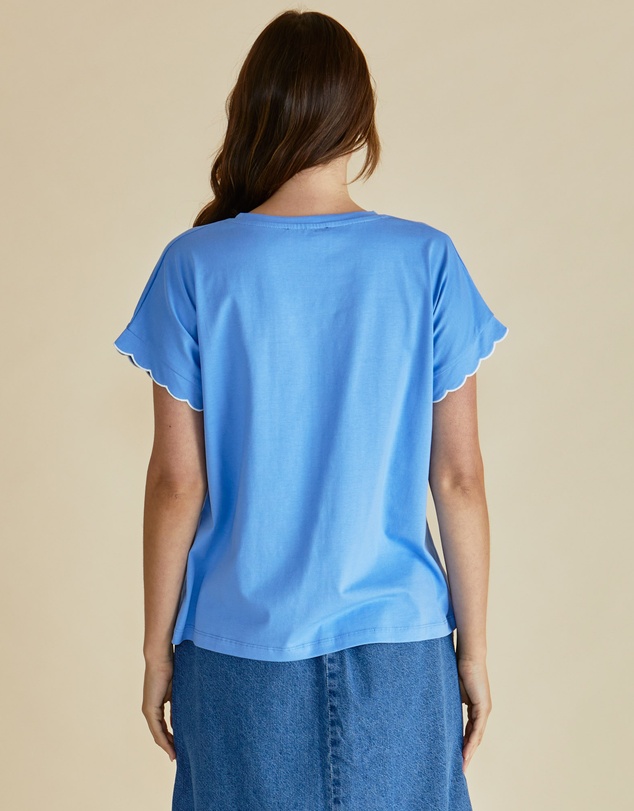 Betty Basics - Sloane Scallop Tee