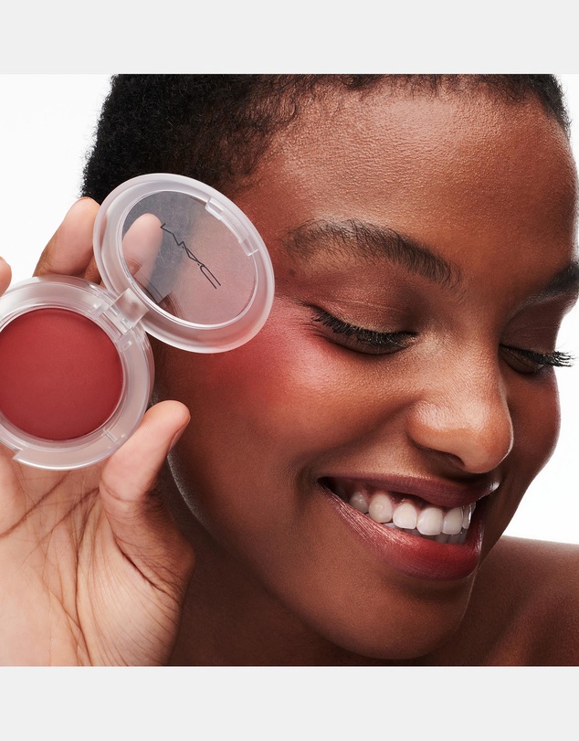 MAC - Glow Play Blush