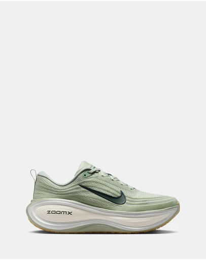 Nike - Vomero Plus - Men's