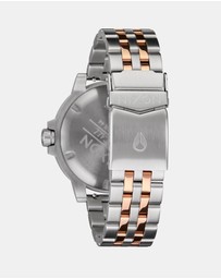 Nixon - Stinger 44