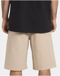 Volcom - Mens Chillow Pleat Walkshorts