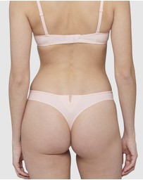 Simone Perele - Saga Thong