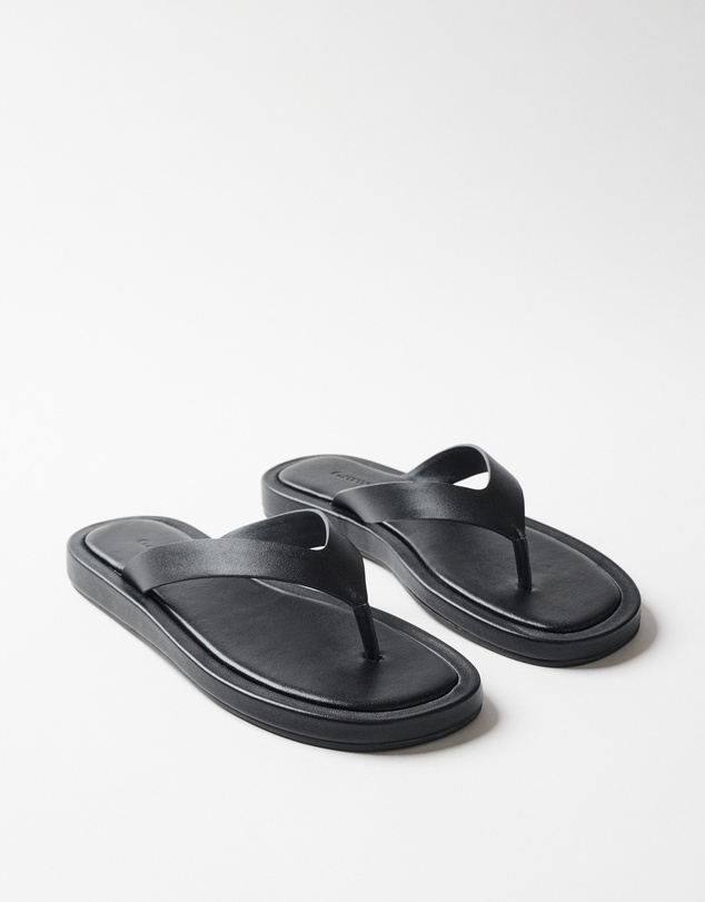 Commonry - Lucia Leather Thong