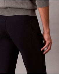 Calvin Klein - Move 365 Slim Pants