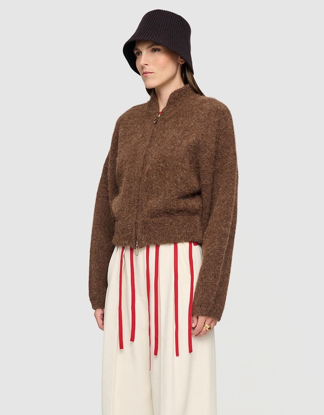 Clea - Archer Fluffy Bomber