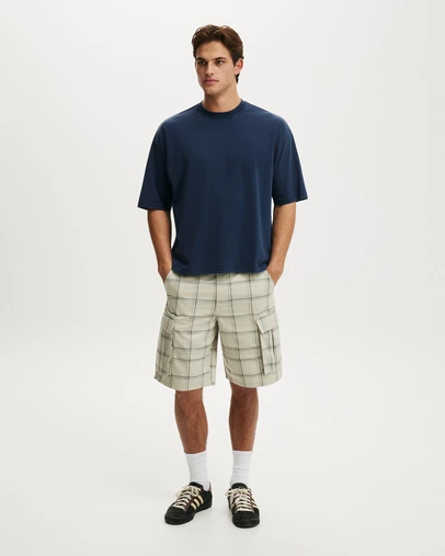 Cotton On - Cropped Fit T-Shirt