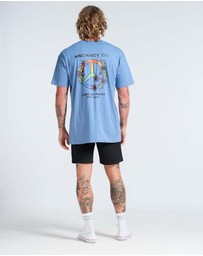 Vacancy Co - Peace & Leisure Tee