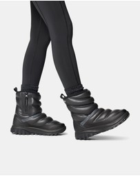 Columbia - Snowtrot Peak ODX Boots - Women's