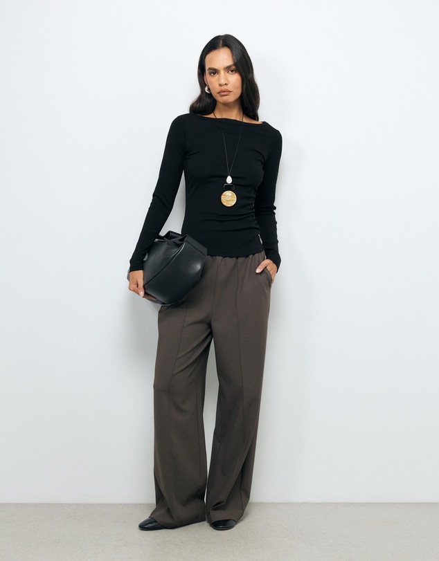 AERE - Boat Neck Gathered Jersey Top