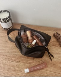 Louenhide - Kenya & Xena Cosmetic Set
