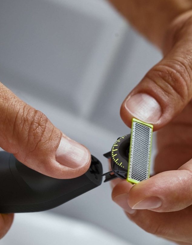 Philips - Philips OneBlade Face Pro, 1 Blade, 12 settings Chrome