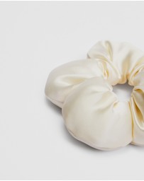 Country Road - Satin Flower Scrunchie