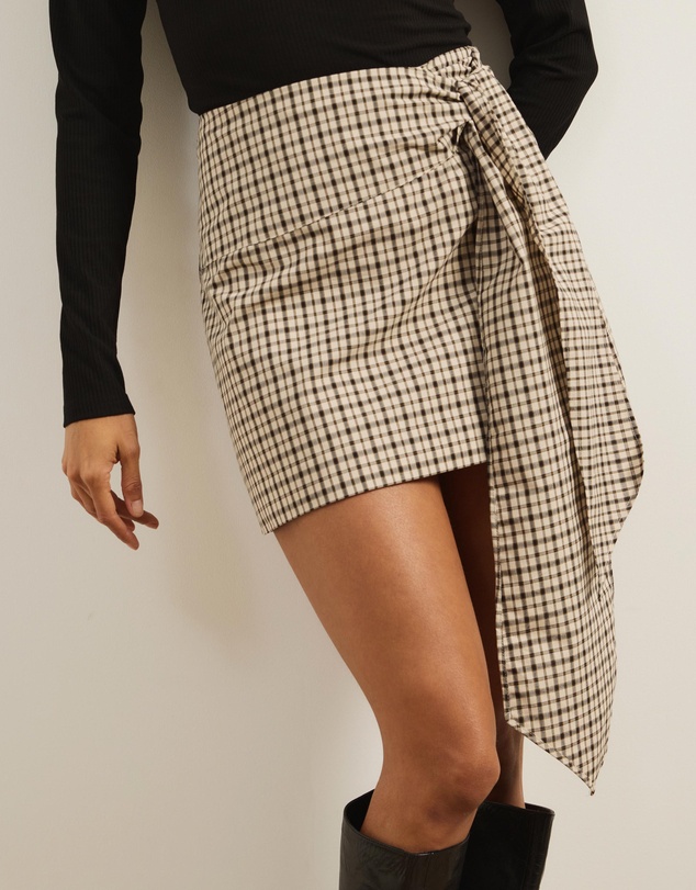 Atmos&Here - Annika Check Mini Skirt