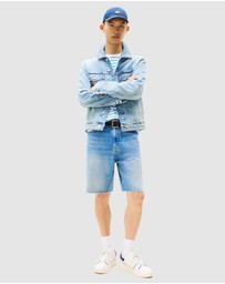 Tommy Jeans - Isaac Relaxed Straight Leg Denim Shorts