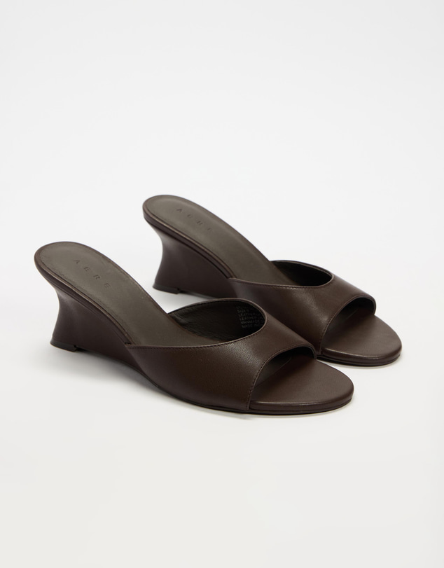 AERE - Esme Leather Sculptural Wedges - Women's
