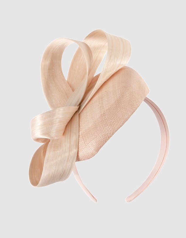 Max Alexander - Blush Pillbox Racing Fascinator