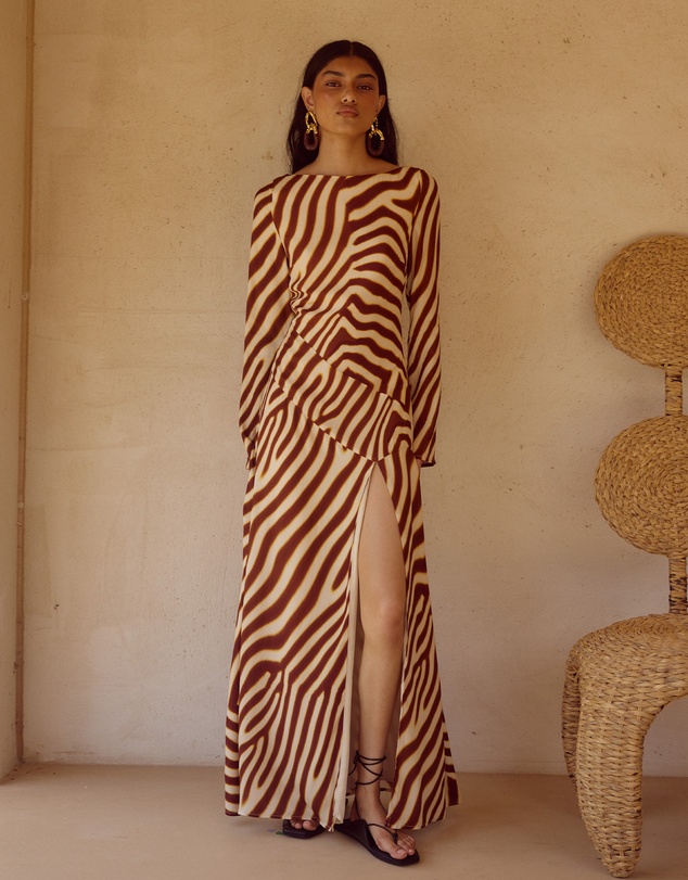 Seven Wonders - Montie Sleeved Maxi Dress