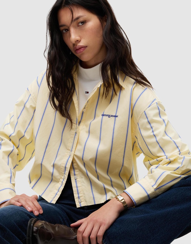 Tommy Jeans - Crop Gathered Script Shirt