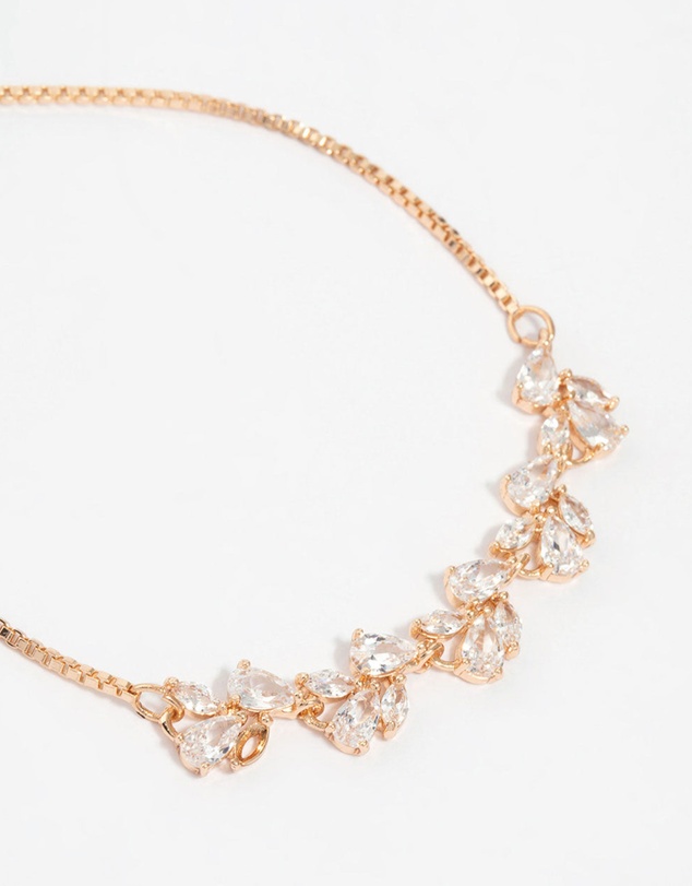 Lovisa - Gold Cubic Zirconia Floral Stretch Bracelet