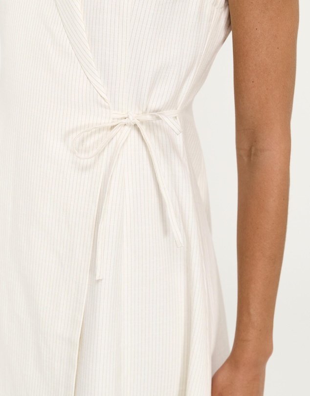 Staple the Label - Savina Wrap Midi Dress