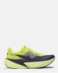 New Balance - FuelCell Rebel v5 - Women's
