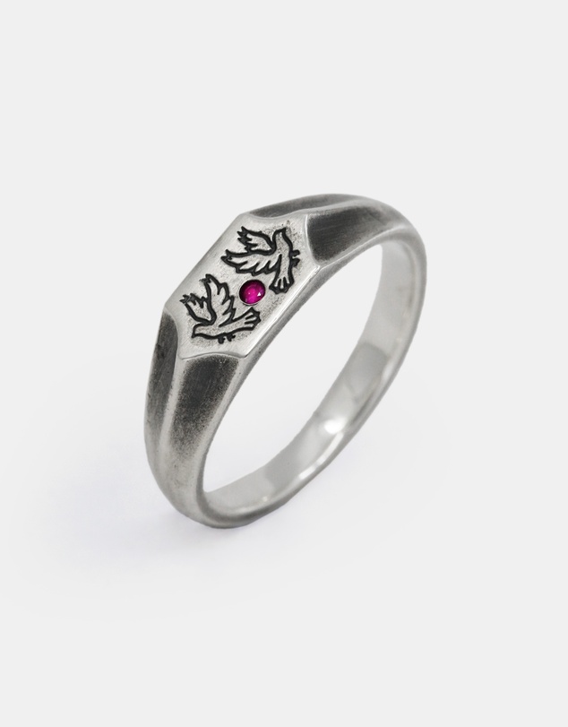 SUE THE BOY - 2 Birds 1 Stone Signet Ring