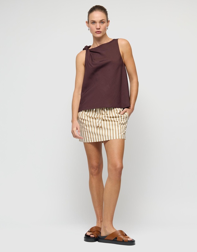 Staple the Label - Elira Twist Top