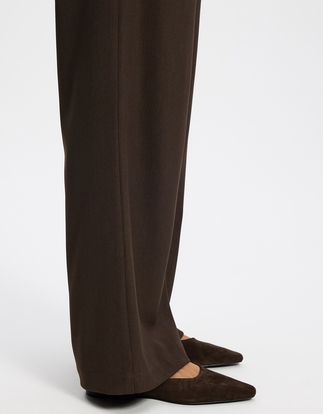 AERE - Tala Suede Mules