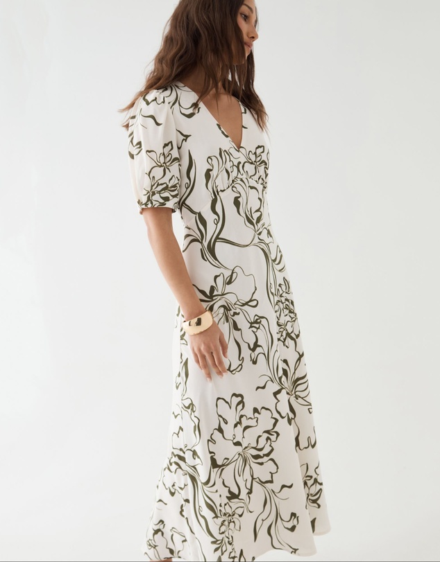 Forcast - Natalie V-Neck Floral Dress