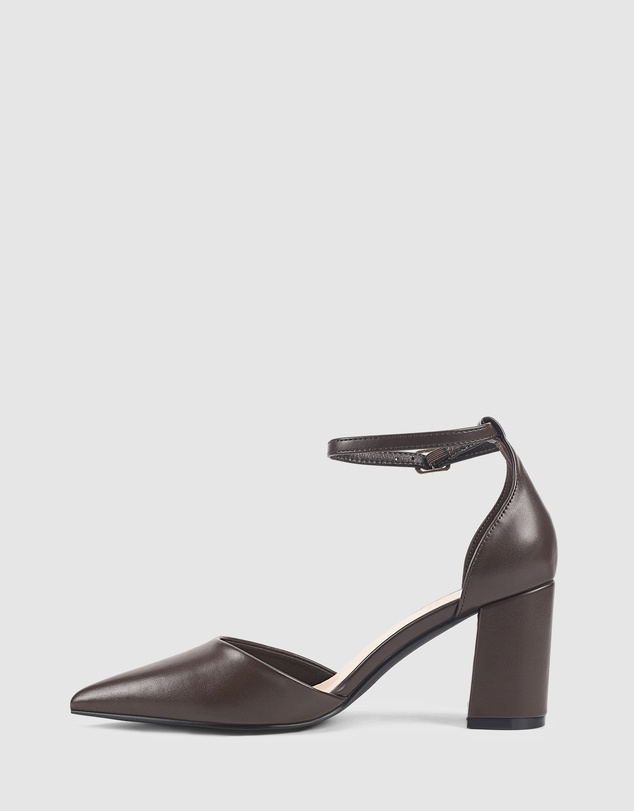 Verali - Eli Closed Toe Block Heels