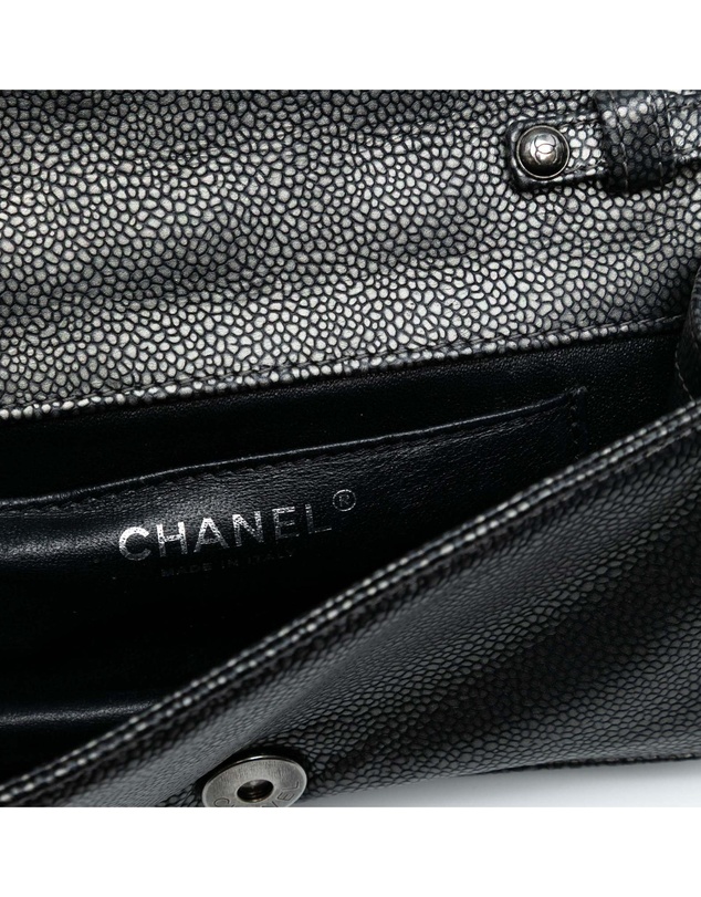Pre-Loved by Azura Reborn - Pre-Loved CC Metallic Caviar Interlaced Chain Clutch on Strap
