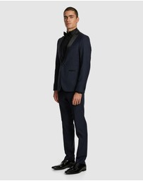 yd. - Casino Slim Tuxedo