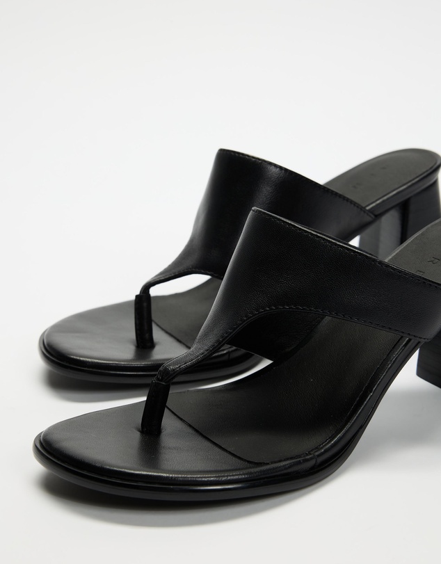 AERE - Cora Leather Block Thong Heels - Women's
